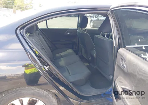 2015 Honda Accord Lx z USA, uszkodzony, nr VIN 1HGCR2F39FA098661